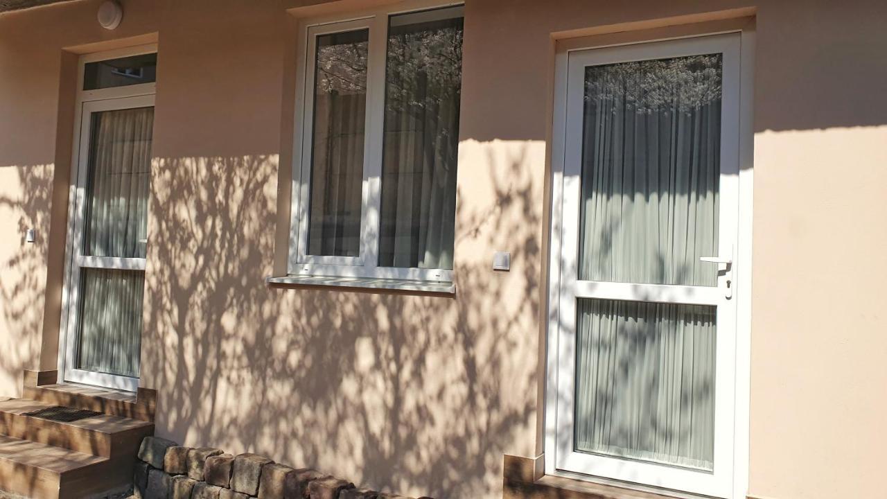 Demar Apart Fresh Lviv Ngoại thất bức ảnh